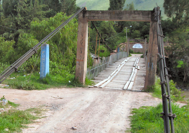 Bridge across the Urubamba
