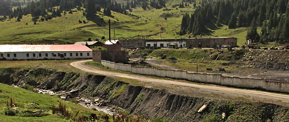 Deserted mine outside Jyrgalan.