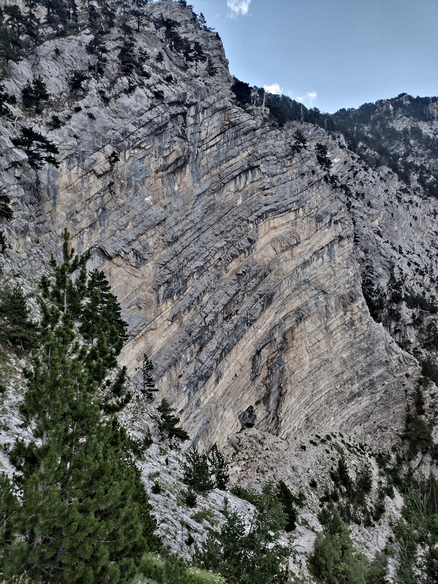 Sheer cliff faces on the trail to Theth from Vusanje.